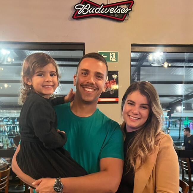 Emprego de babá em Jacareí: Rodrigo