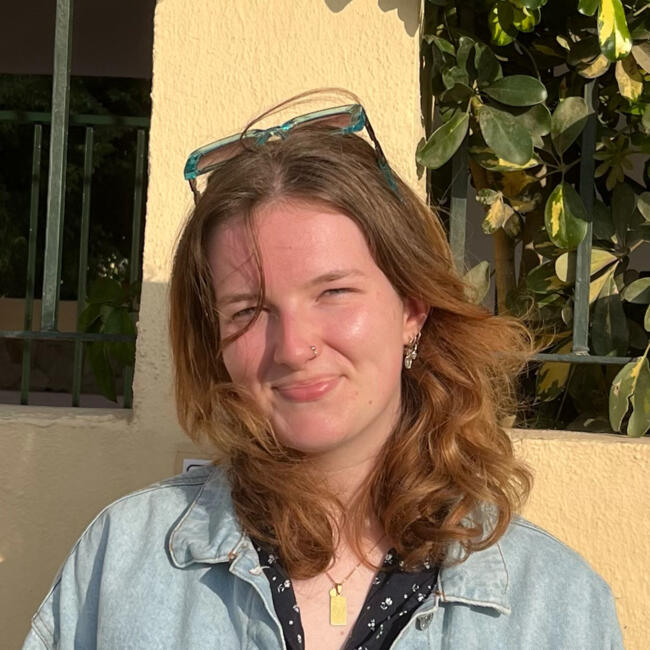 Babysitter in Glasgow: Flora