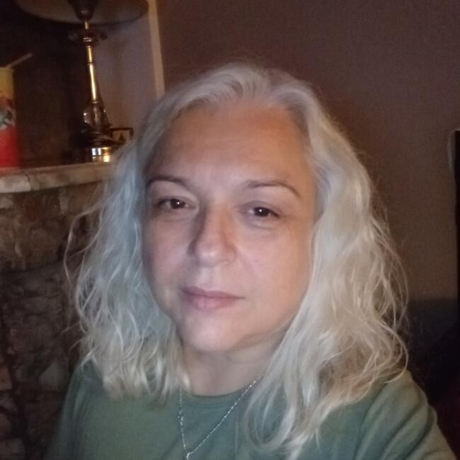 Babysitter στην περιοχή Αχαρνές: Λιλη