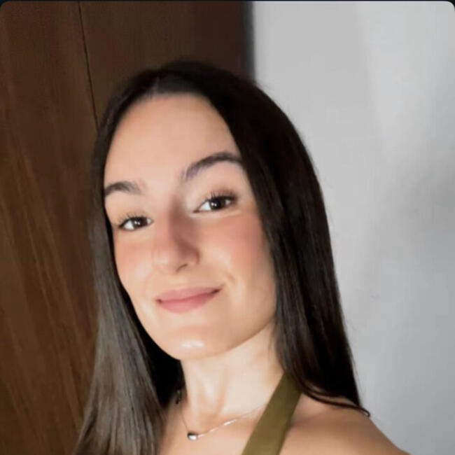 Niñera en León: Inés