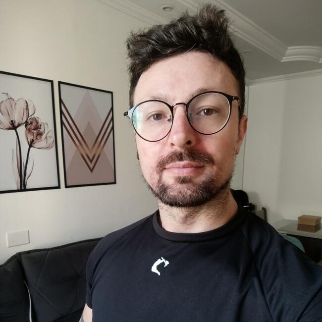 Babysitting job in Taboão da Serra: Juan