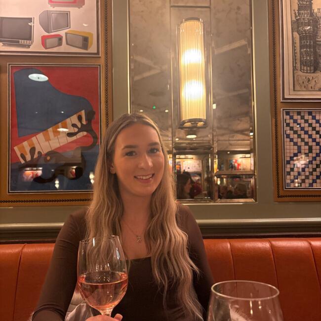 Babysitter in Chester: Heidi