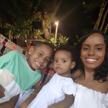 Babysitting job in Sete Lagoas: babysitting job Caroline