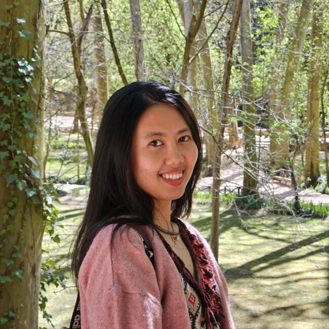 Babysitter in Sant Boi de Llobregat: Thinzar