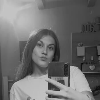 Baby-sitter in Grenoble: Vérone