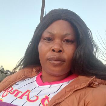 Babysitting job in Vereeniging: Tshengisiwe