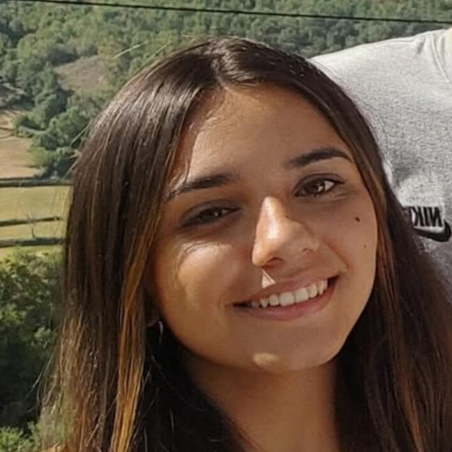 Babysitter em Maia: Andreia