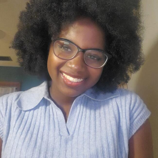 Babysitter in Jacksonville: Asia