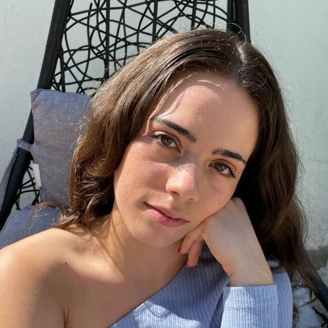 Babysitter in Ribeirão: Viviana