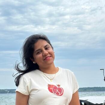 Baby-sitter in Etobicoke: Shweta