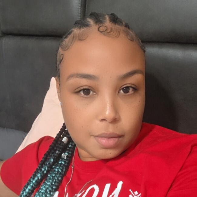 Babysitter in Deerfield Beach: Tricia