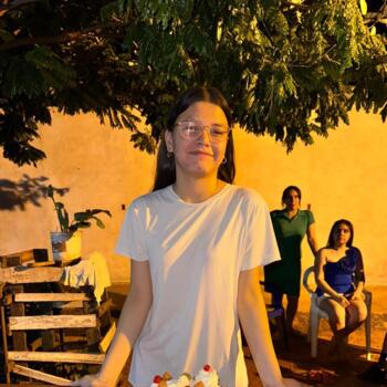 Babysitter in Encarnación: Idalina