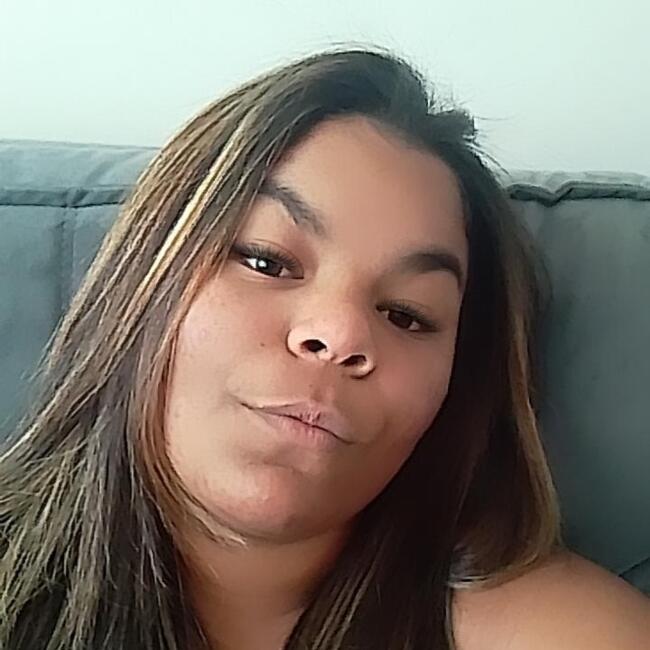 Babá em Cotia: Larissa Araújo