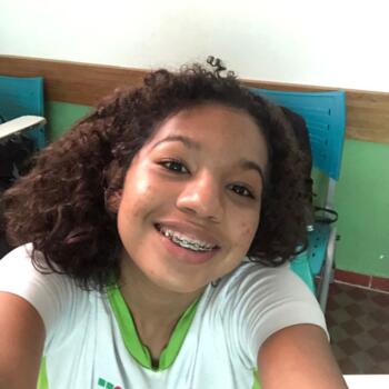 Babá em Várzea Grande: Sofia Vitória