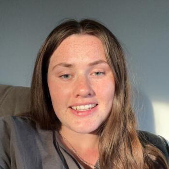 Babysitter Rangiora: Courtney