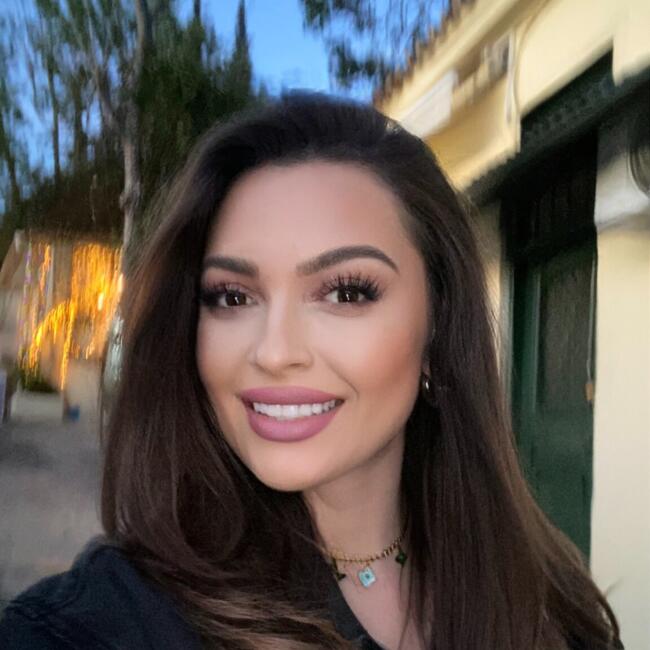 Babysitter in Thessaloniki: Iwanna