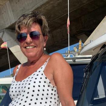 Niñera Valencia: María Ángeles