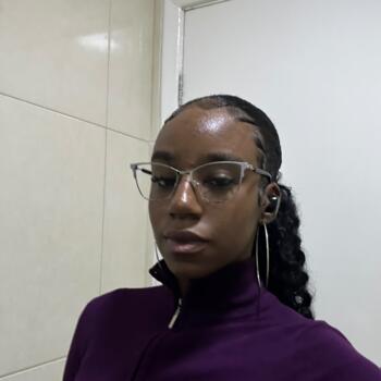 Babysitter in São Paulo (São Paulo): Beatriz