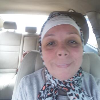 جليسة أطفال الدار البيضاء: Souad