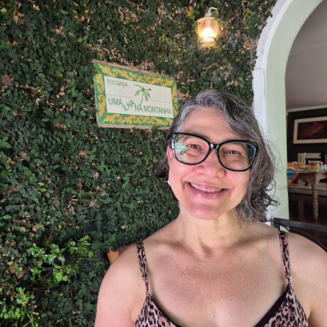 Babysitter in Belo Horizonte: Viviane