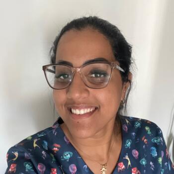 Babysitter Serra: Dara