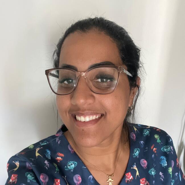 Babysitter in Serra: Dara