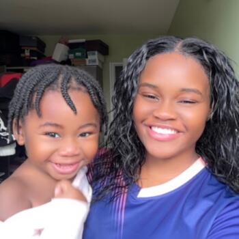 Babysitter in Cergy: Cherfille