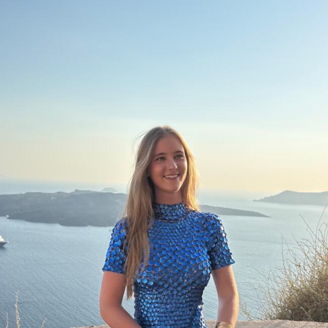 Babysitter in Paris: Suzanne