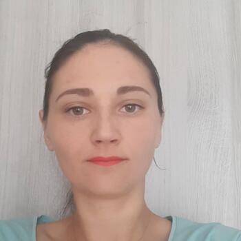 Babysitter in Piacenza: Oana