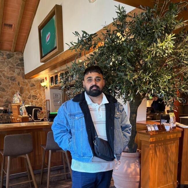 Babysitter in London: Amninder