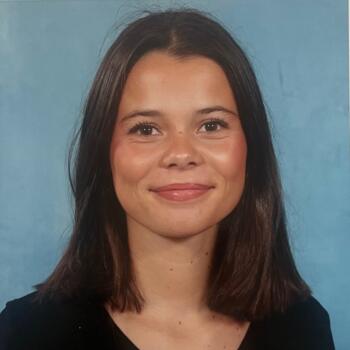 Babysitter in Oullins: Anna