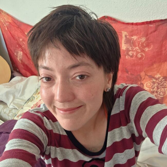 Nounou à Marseille: Julie