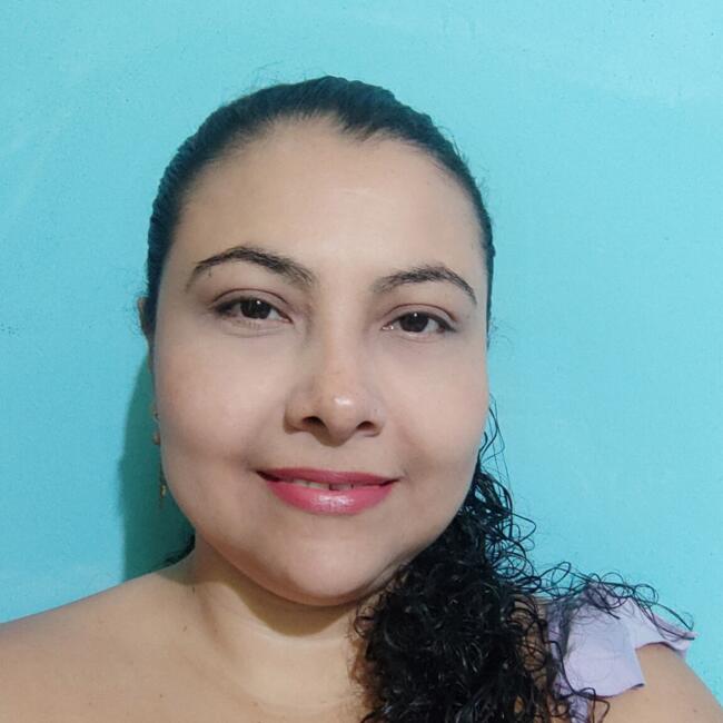Babysitter in Girardot City: Paola