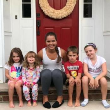 Babysitter Fort Wayne: Manuela