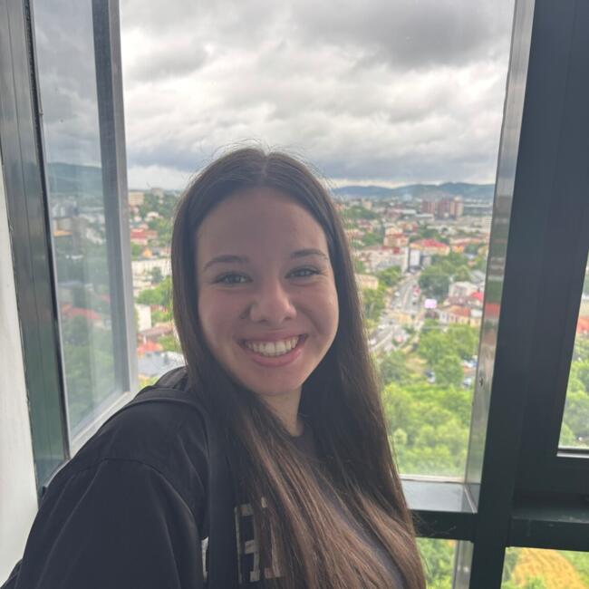Babysitter in Cluj-Napoca: Raisa