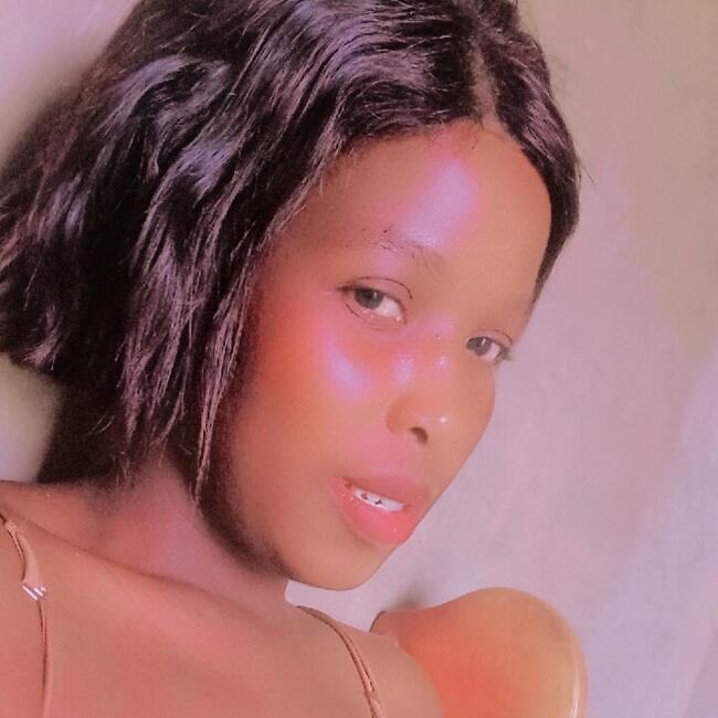 Babysitter in Newcastle: Lungile promise