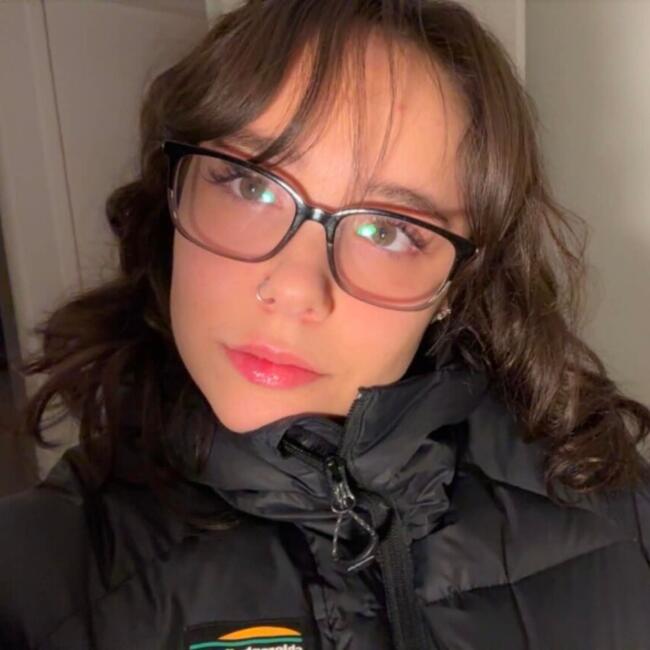Babysitter in Québec: Andréanne