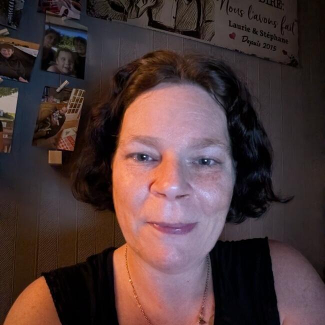 Babysitter in Waremme: Laurie