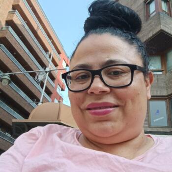 Babysitter Palencia: Diana Zulelly