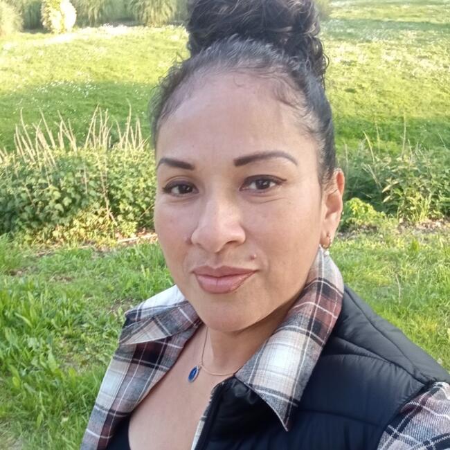 Babysitter in Colombes: Jelci