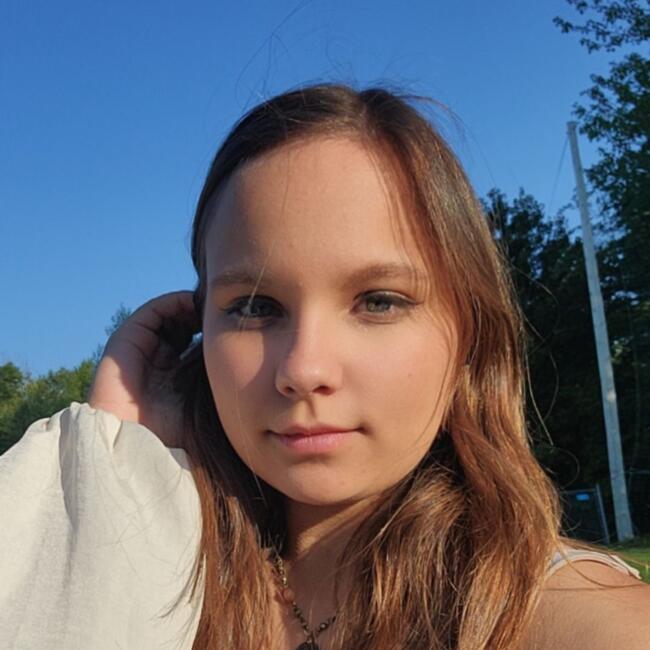 Nanny in Kingsport: Amber