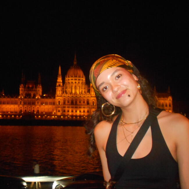 Babysitter in Jena: Alina-Amal