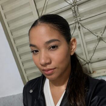 Babá Brasília: Maria