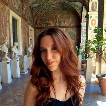 Babysitter in Budapest: Viktória Mária