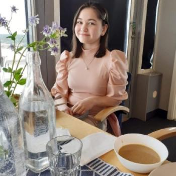 Barnvakt i Örebro: Mikaela