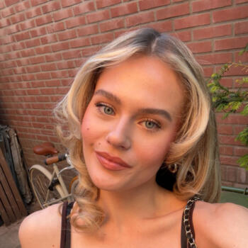 Babysitter Huizen: Rosa
