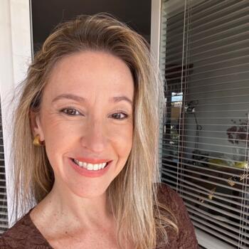 Canguro Muchamiel: Kaline Lemos Cavalcanti