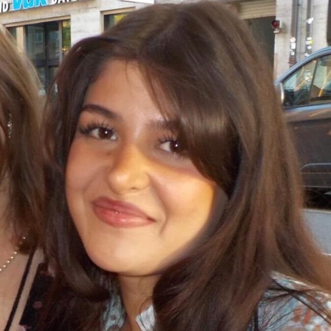 Babysitter in Taufkirchen: Lara