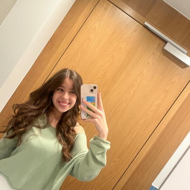 Babysitter in Esch-sur-Alzette: Chloé