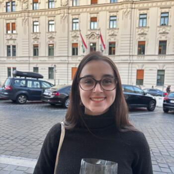 Babysitter in Sabadell: Ainara